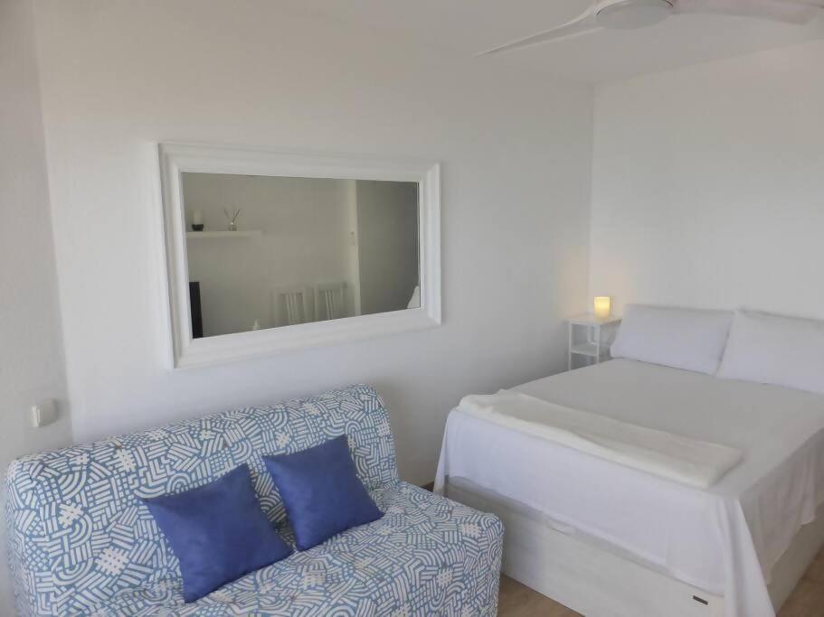 Estudio Nefeli Primera Linea Playa Amazing Views Benalmádena Exterior photo